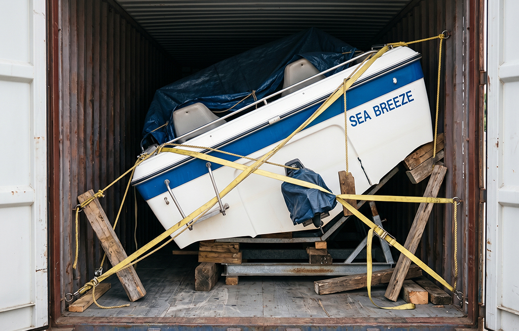 Boat and Yacht Shipping